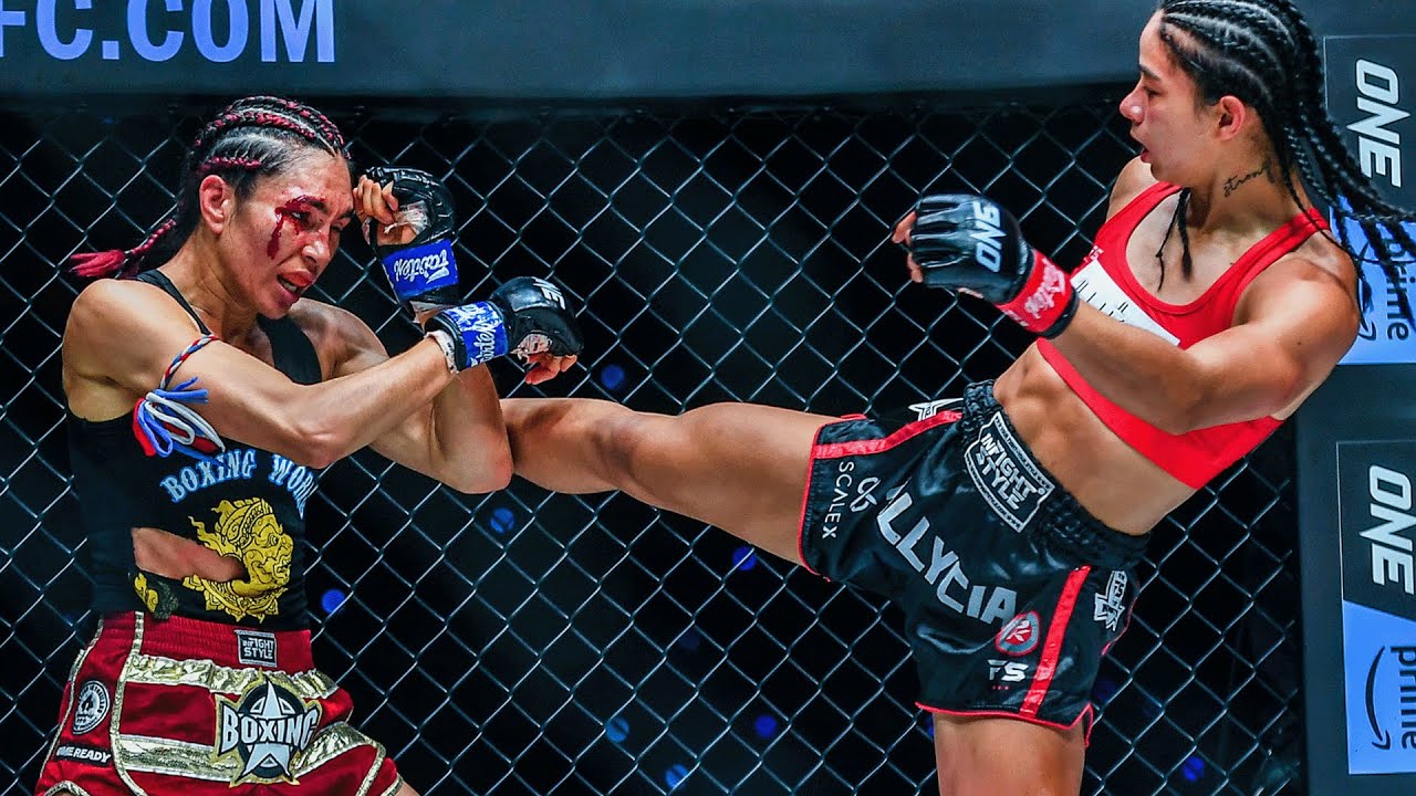 Muay Thai WAR  Allycia Hellen Rodrigues vs. Janet Todd Was INTENSE