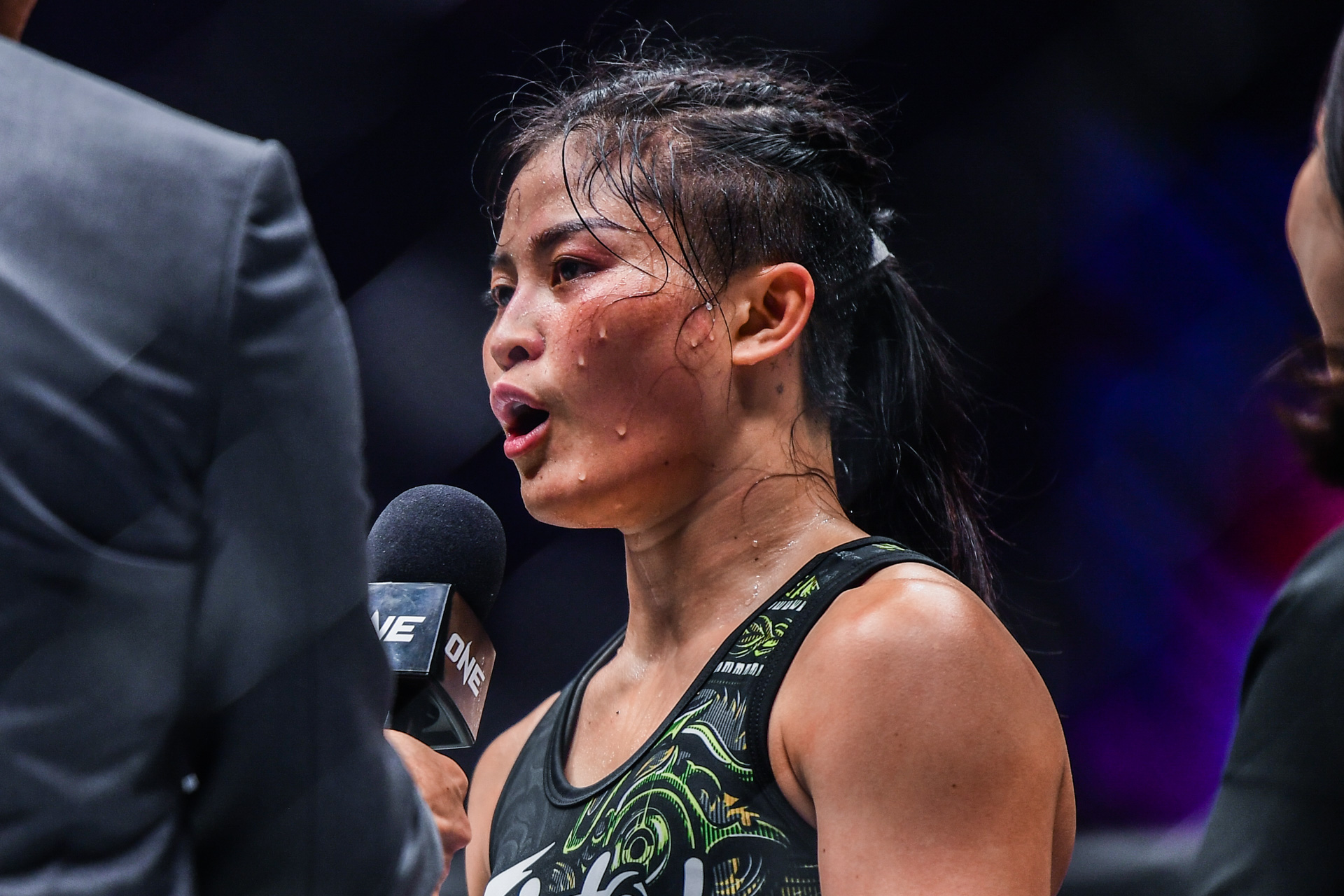 Stamp Fairtex vs. Anna Jaroonsak at ONE Fight Night 6